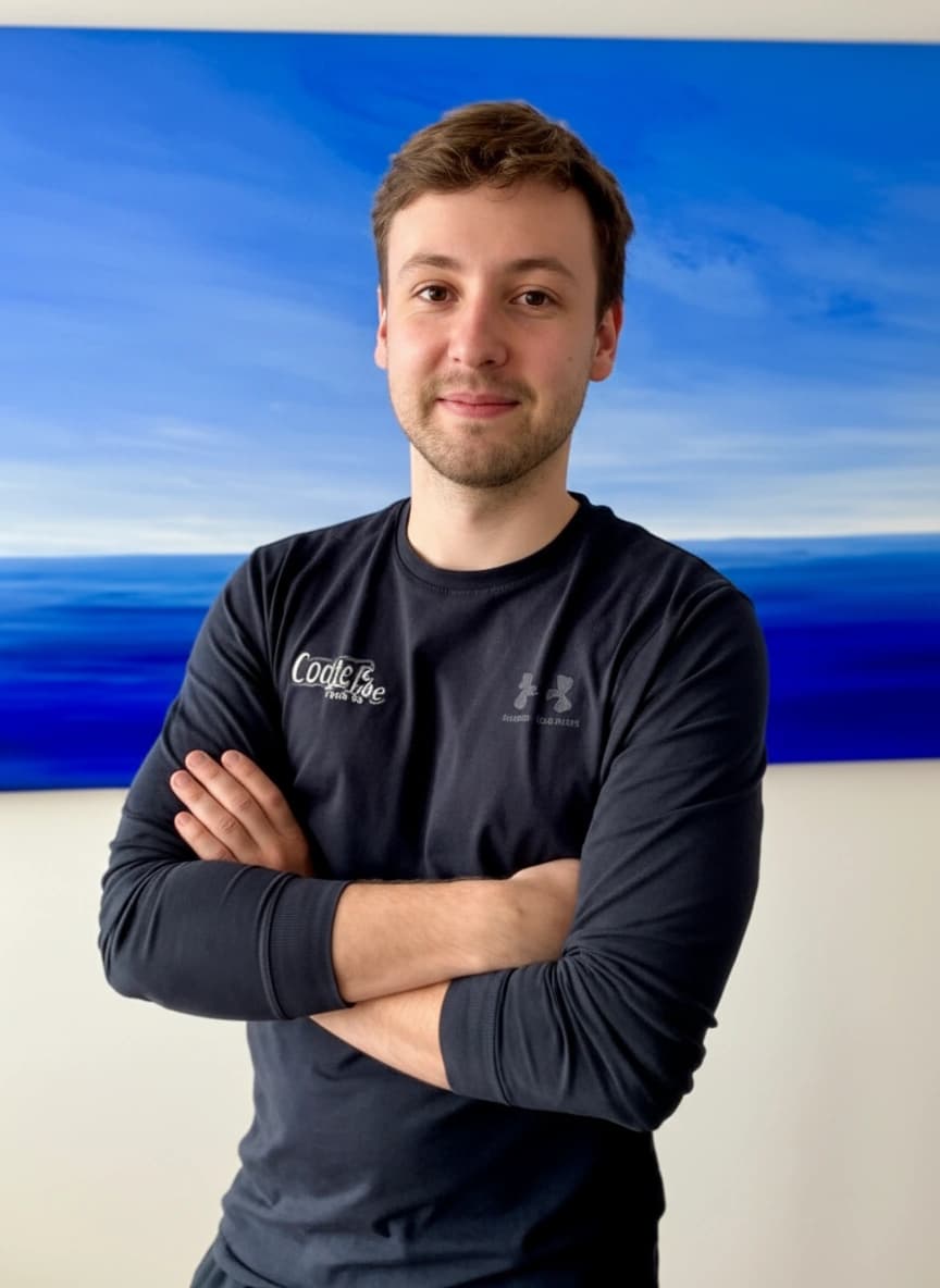 Ferdi Schwarzbeck - Physiotherapeut im Team von Corpus Care Regensburg